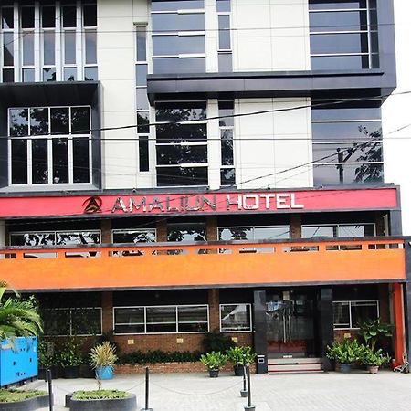 Amaliun Hotel Medan Esterno foto