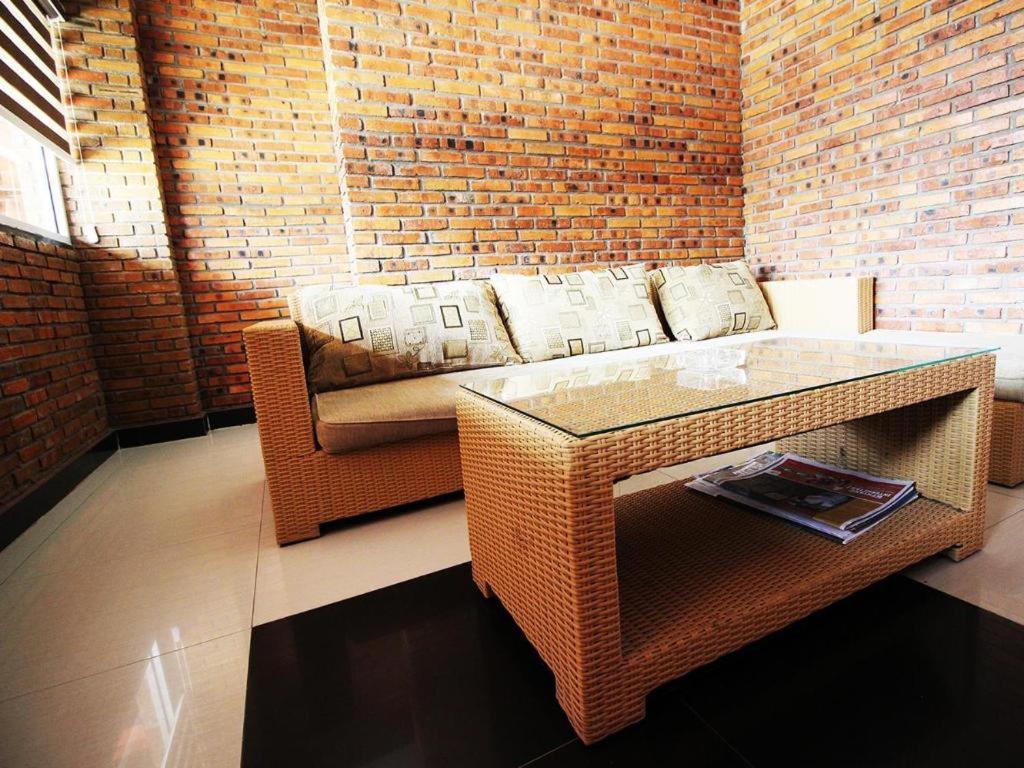 Amaliun Hotel Medan Esterno foto