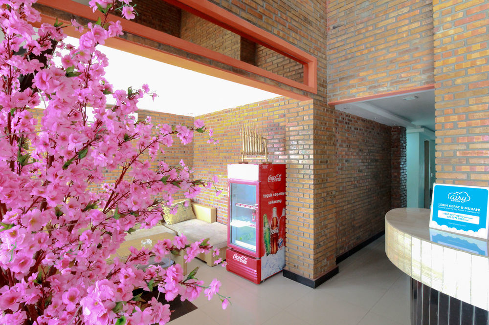 Amaliun Hotel Medan Esterno foto