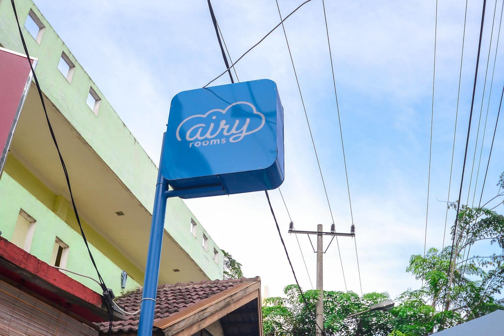 Amaliun Hotel Medan Esterno foto