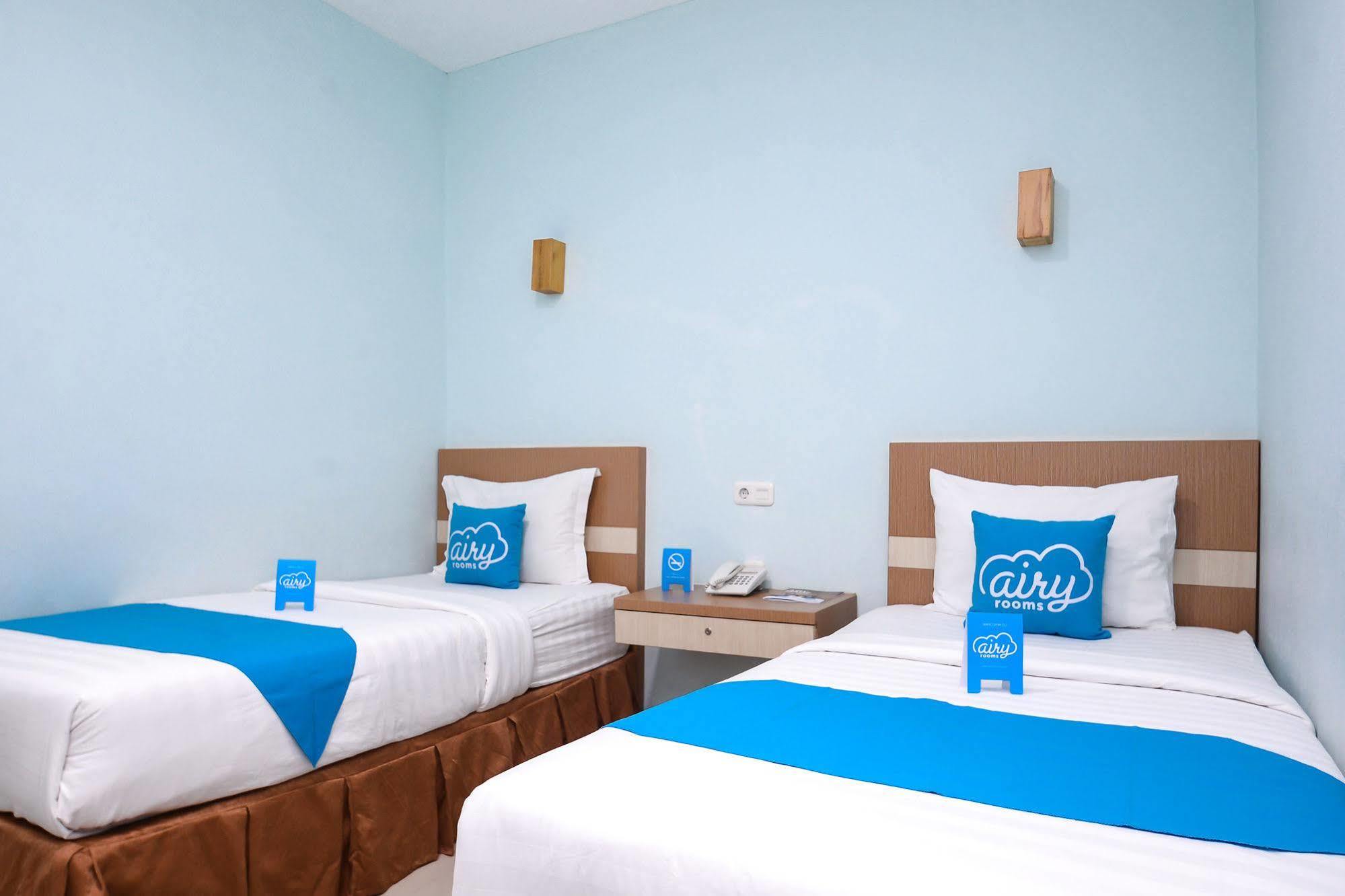 Amaliun Hotel Medan Esterno foto